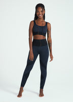 Calça Legging Mulher Skin Recortes