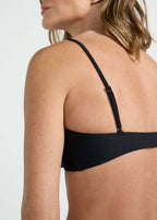 Haut de bikini à fines bretelles