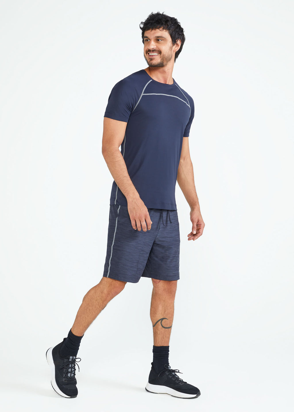 Minimales Kurzarm-T-Shirt für Herren