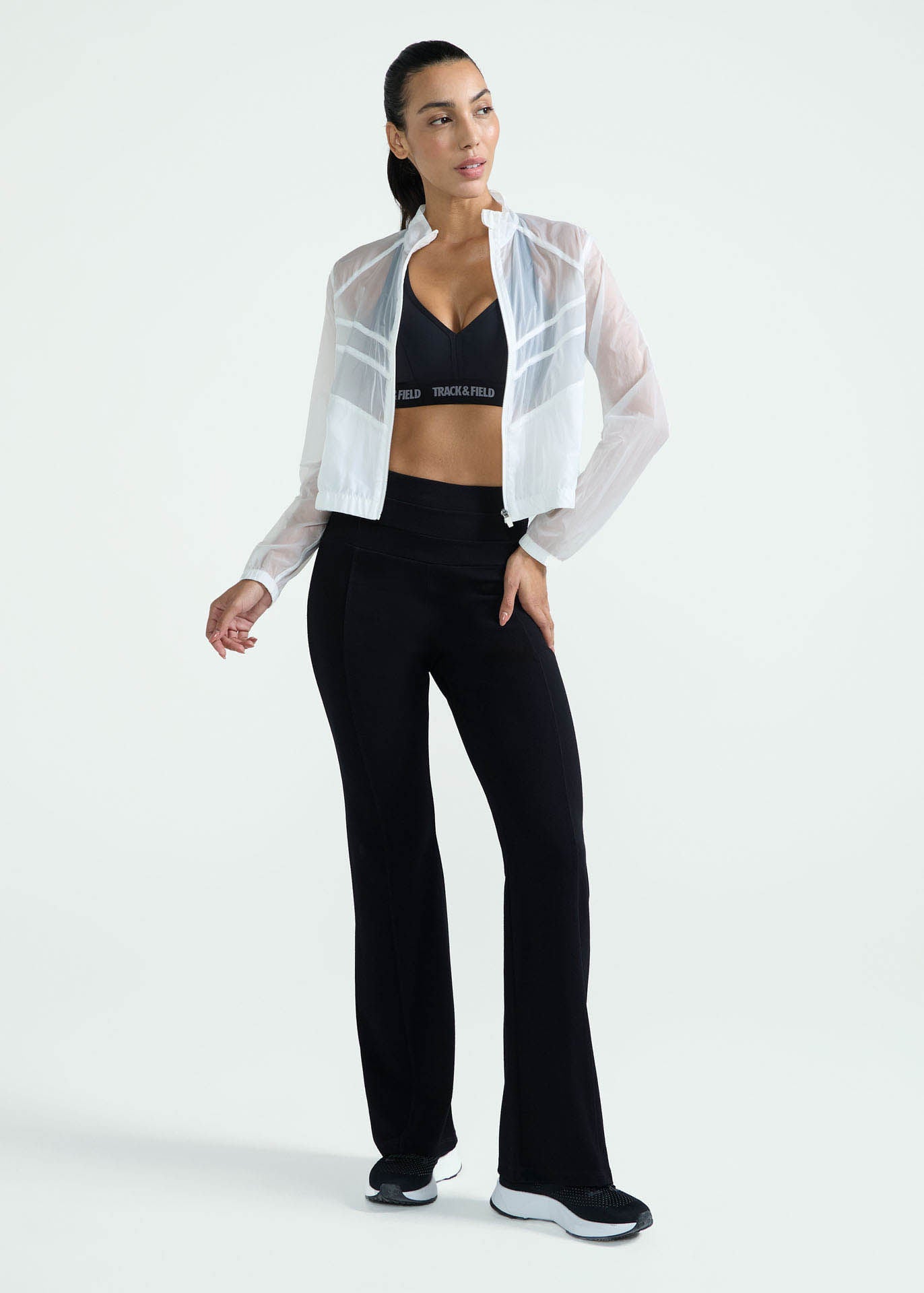 Découpes de pantalons femme basiques