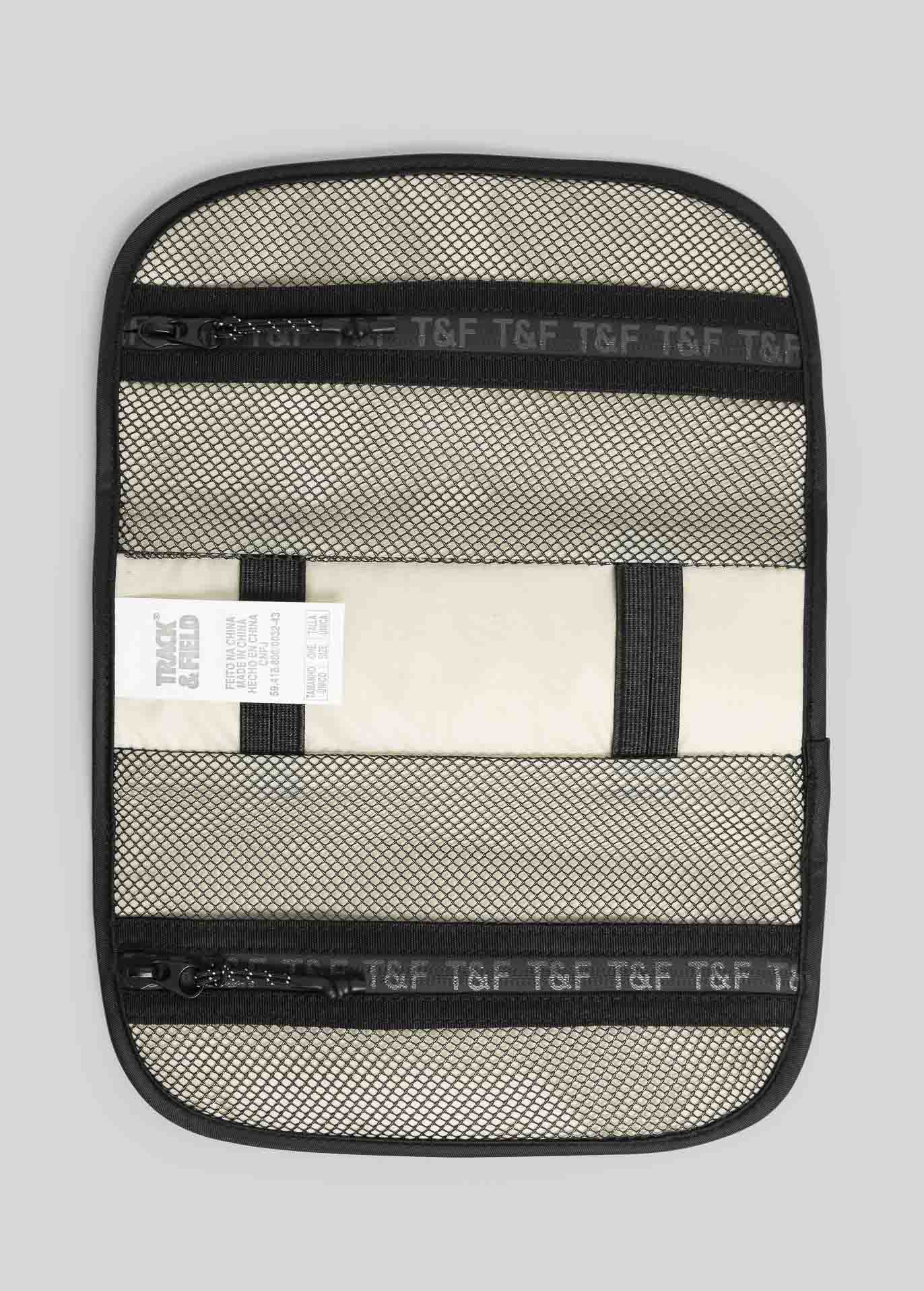 Trousse de toilette en rouleau