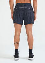 Pantalones cortos cortos para hombre con guiones impresos con láser