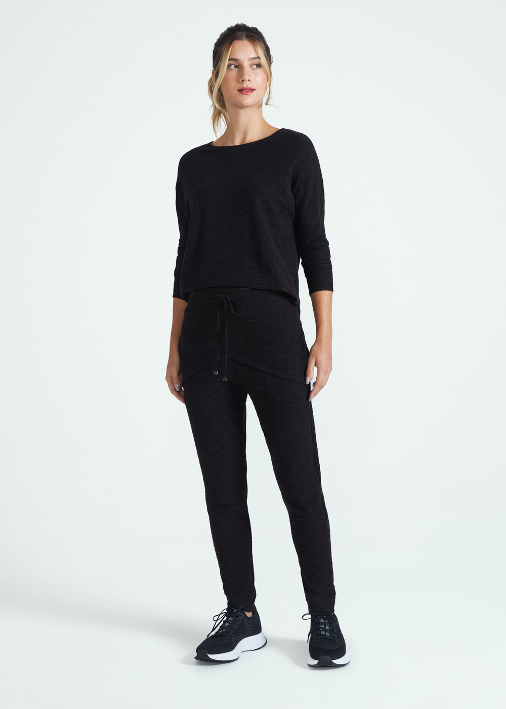 Calça Mulher Recortes