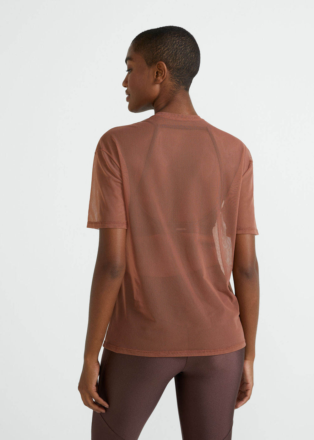 Camiseta de manga corta para mujer.