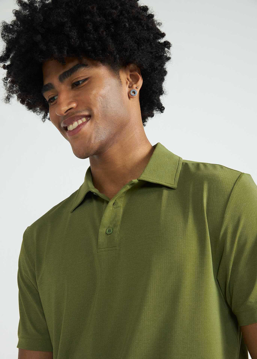 Polo de malla delgada para hombre