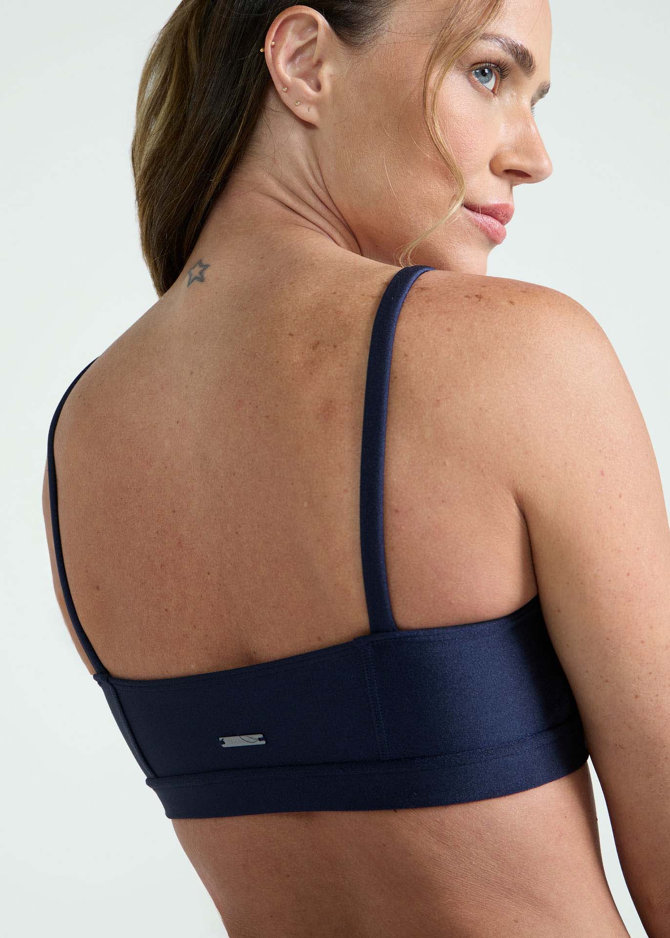 Basic Women's Glitter Top