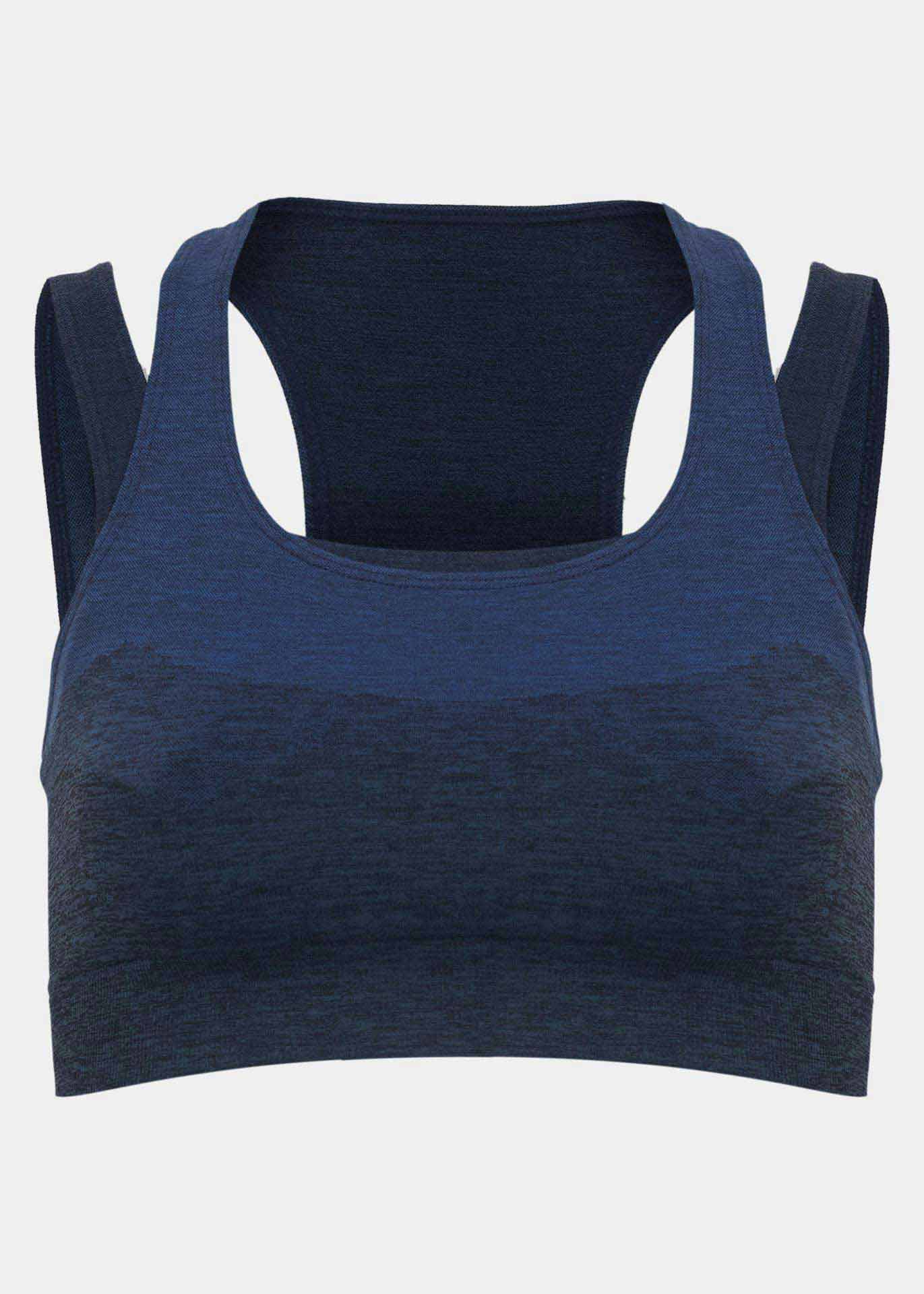 Montañas de piel de mujer superior