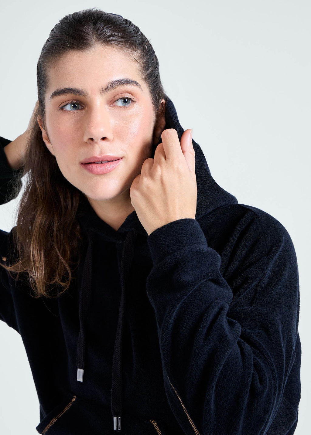 Chaqueta deportiva corta para mujer
