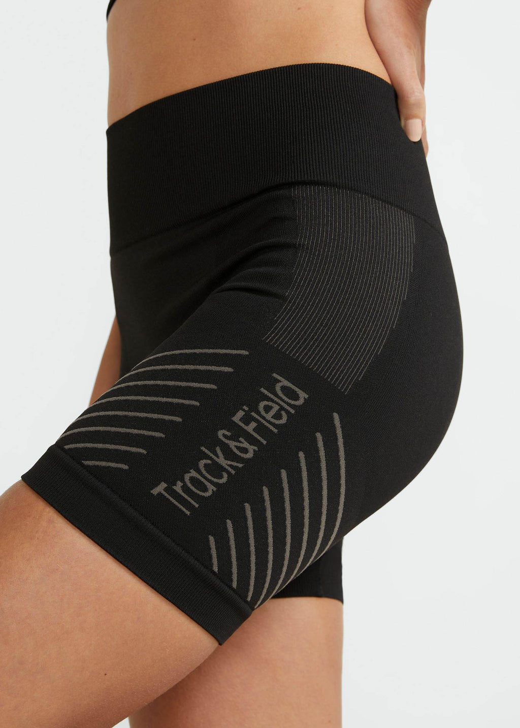 Slim Skin Tech-Shorts für Damen