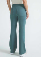 Pantalones de mujer con bolsillos