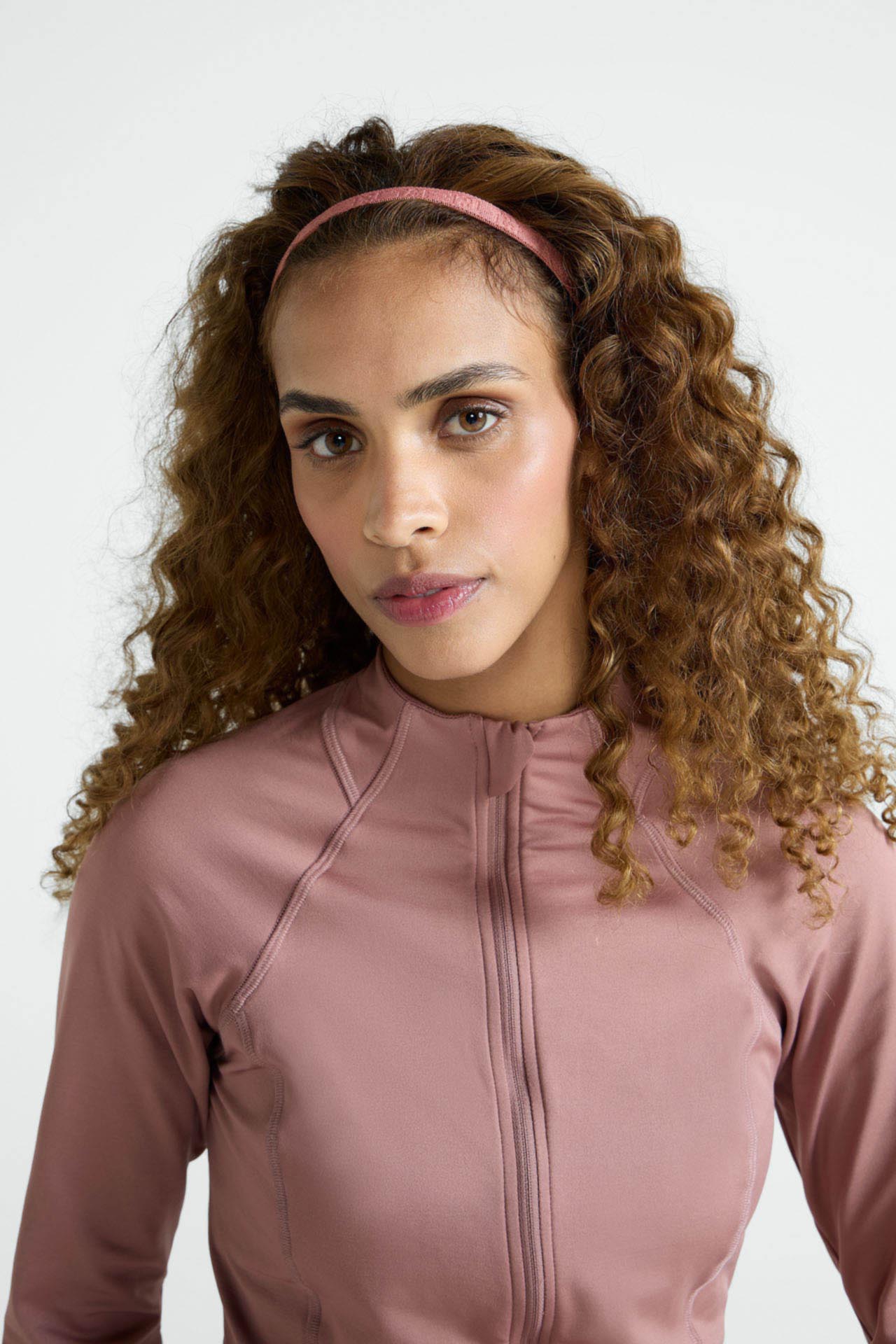 Ajuste de la cinta para el cabello