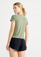 Camiseta corta de mujer