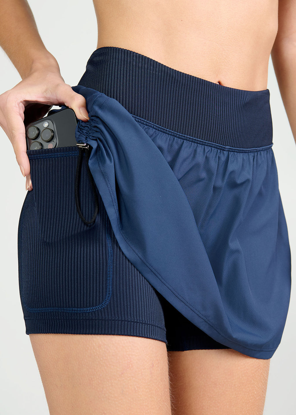 Saia Mulher Essential