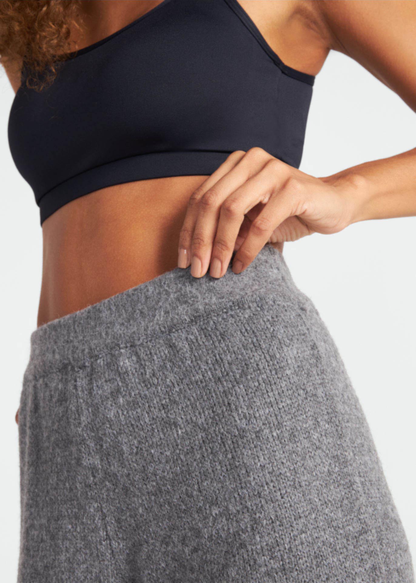 Pantalones clásicos de mujer