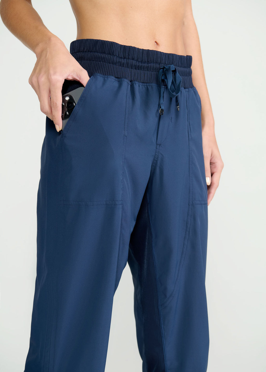 Women's Essential Pants