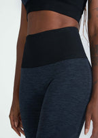 Calça Legging Mulher Skin Recortes
