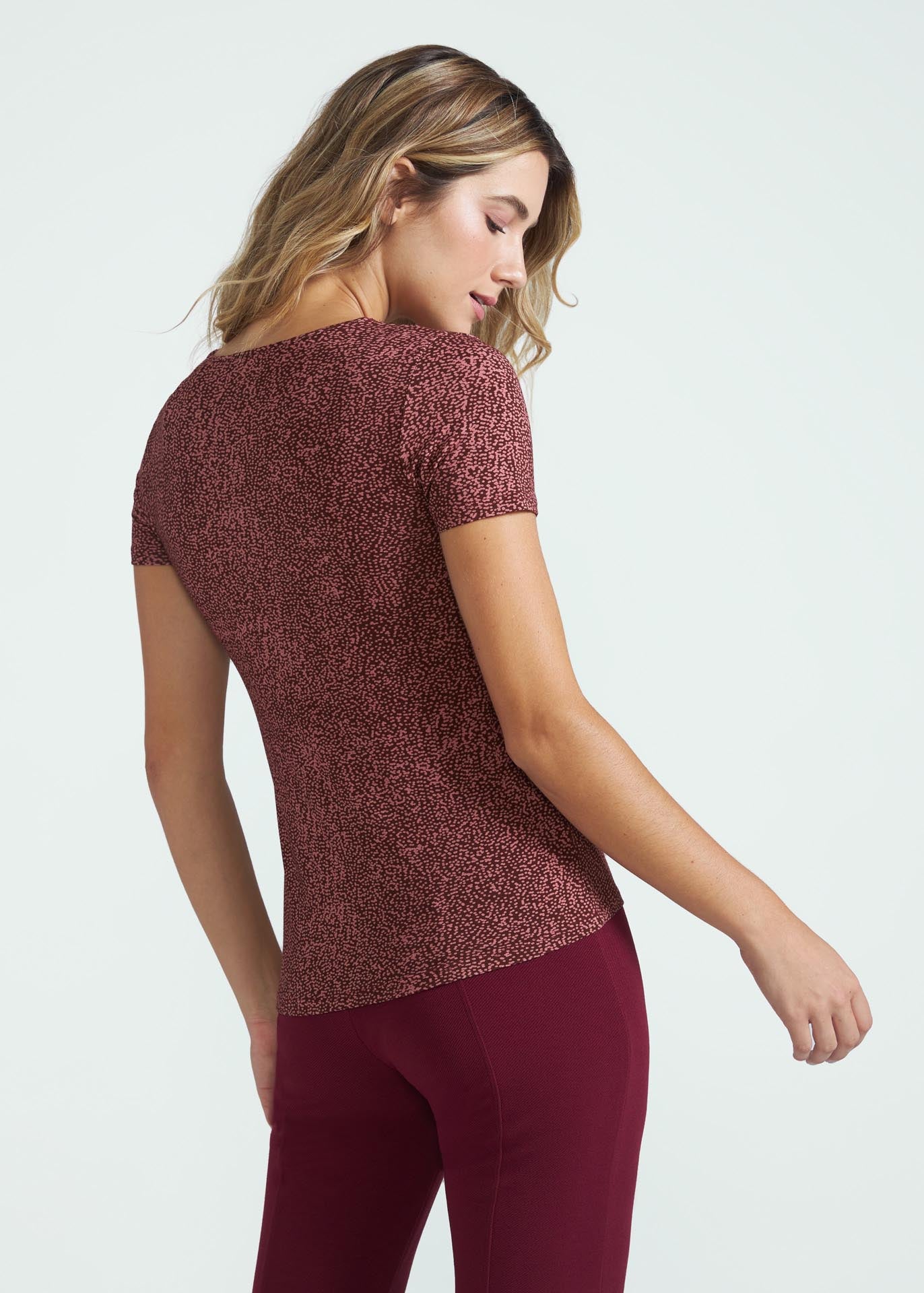 Camiseta estampada de manga corta para mujer