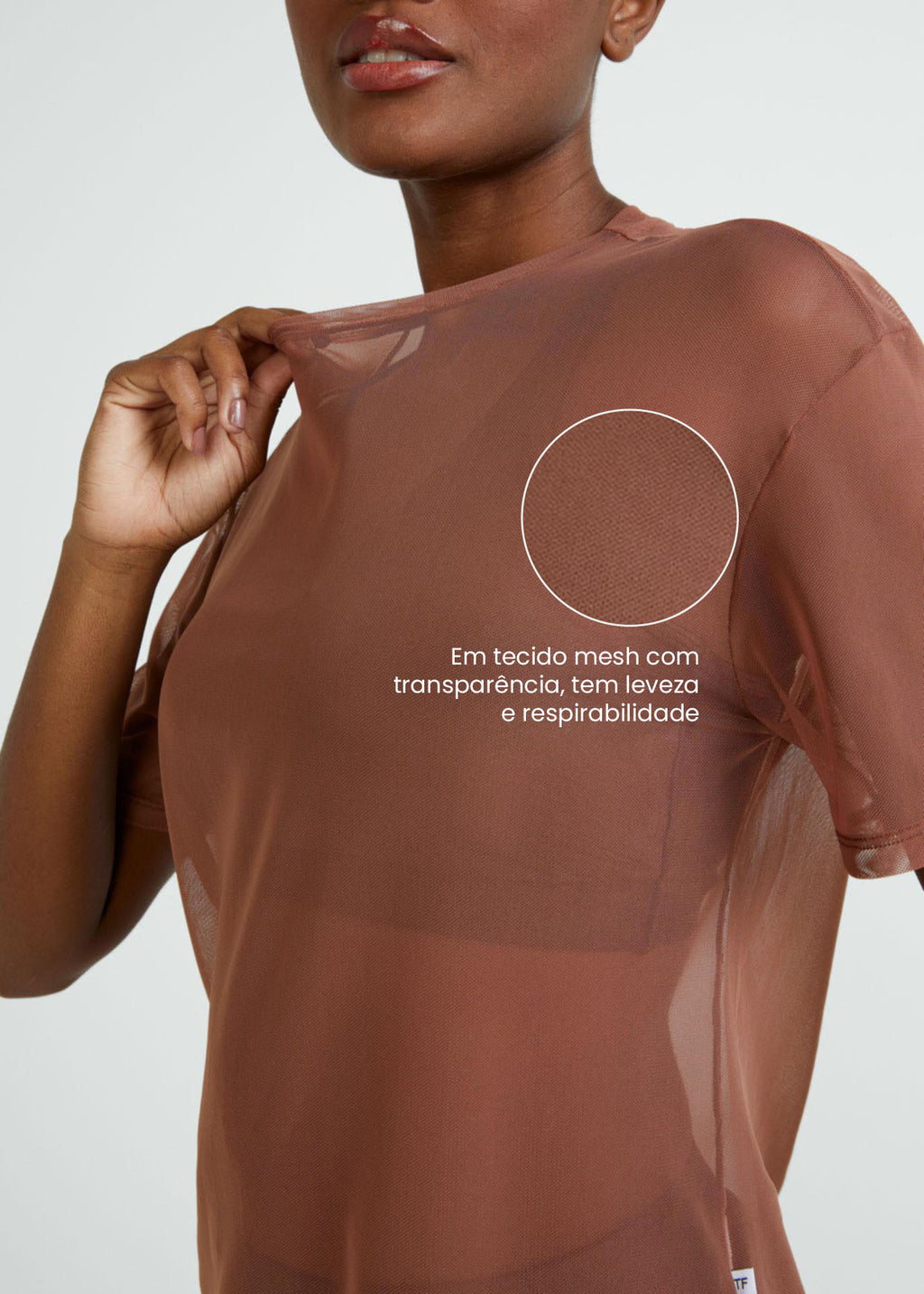 Camiseta de manga corta para mujer.