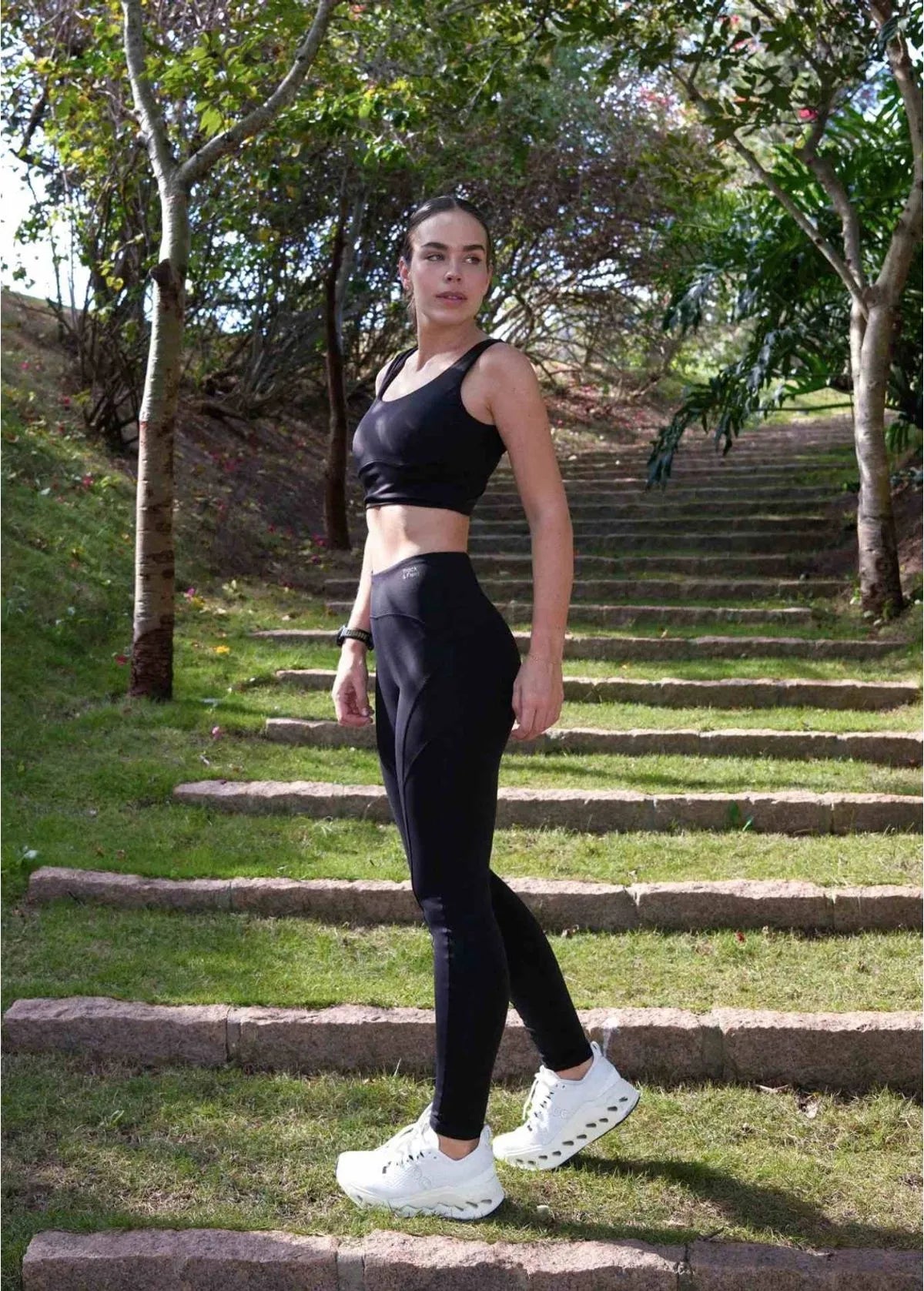 Compact Woman Leggings