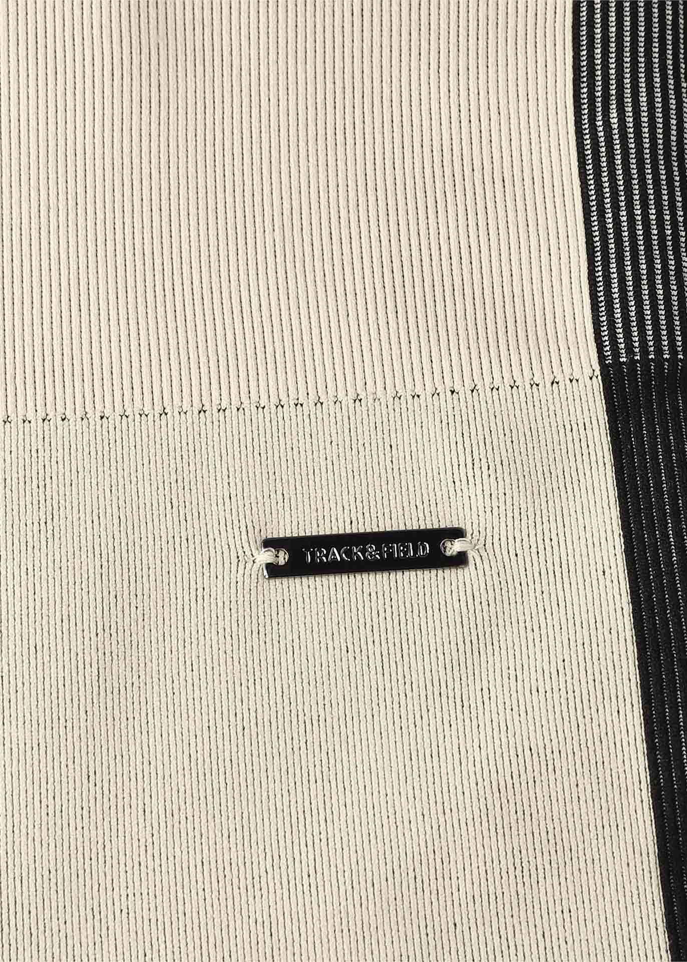 Short slim à rayures cutanées pour femmes