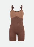 Mono con textura de piel para mujer