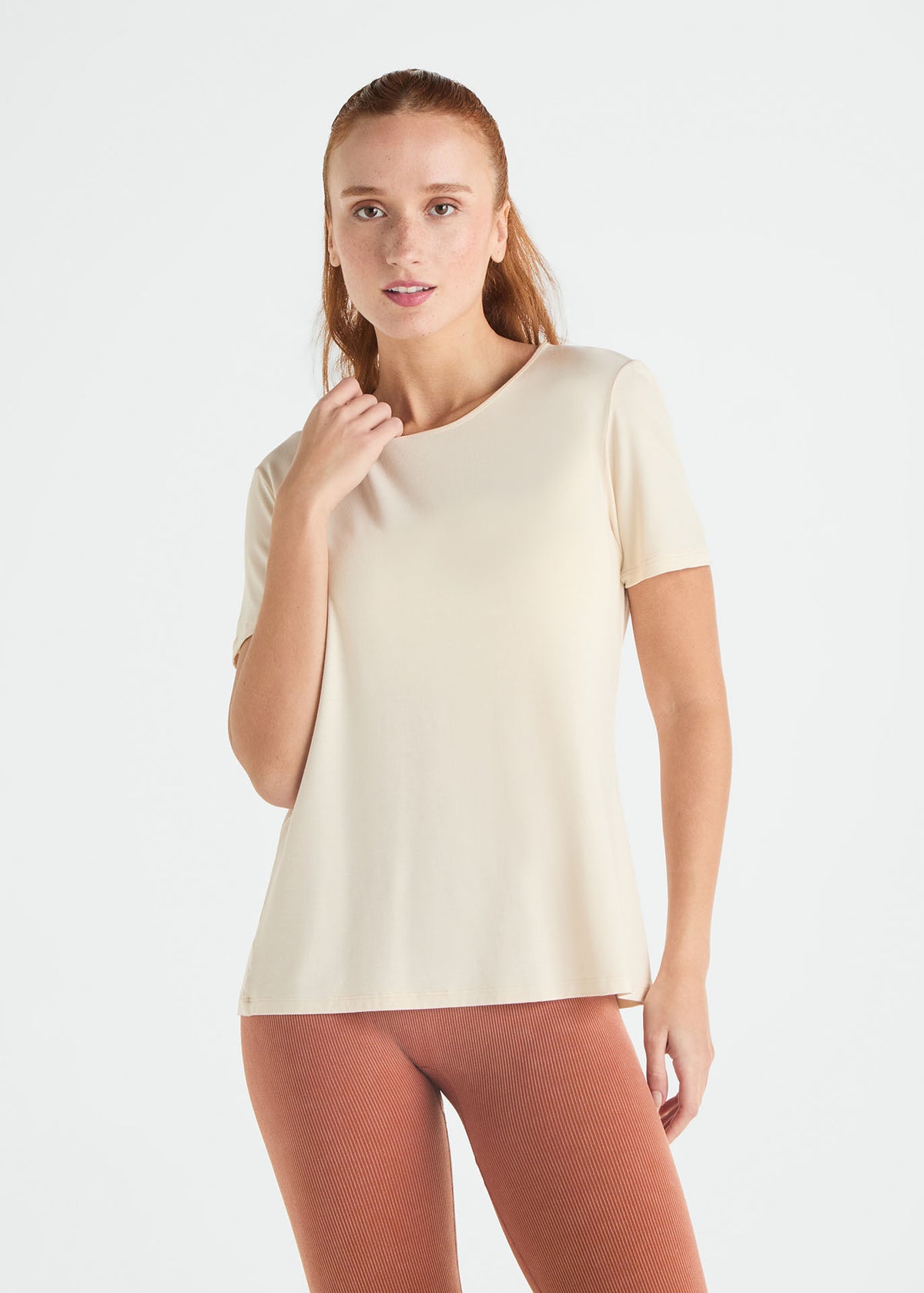T-shirt Mulher Manga Curta Soft