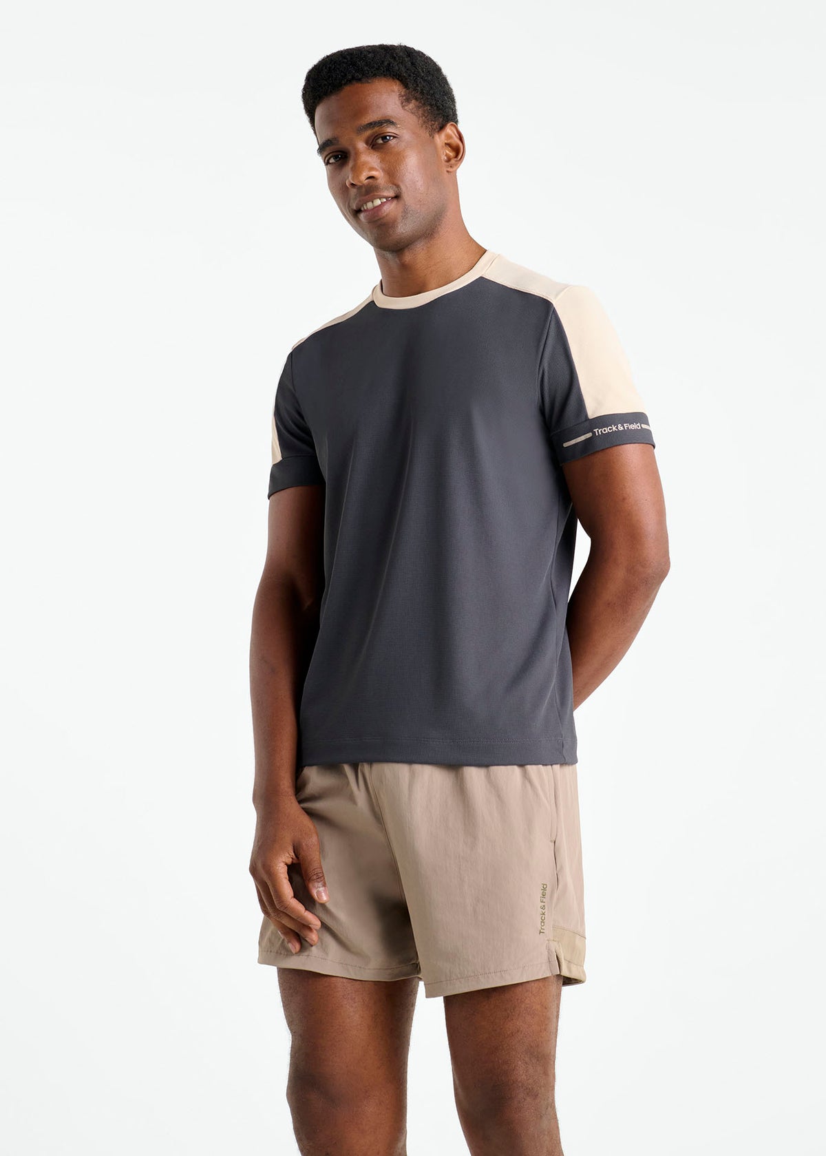 T-shirt Homem Manga Curta Recortes
