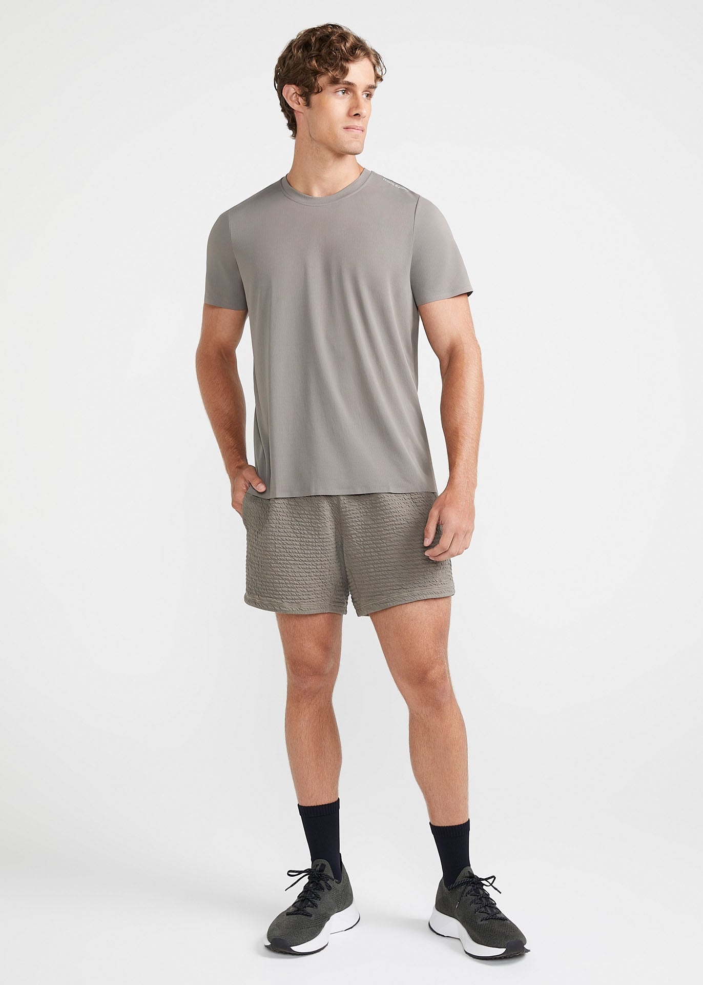 T-shirt scellé à manches courtes pour hommes