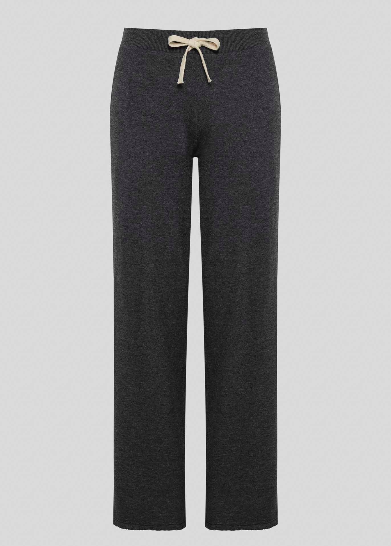 Pantalones de mujer adolescente