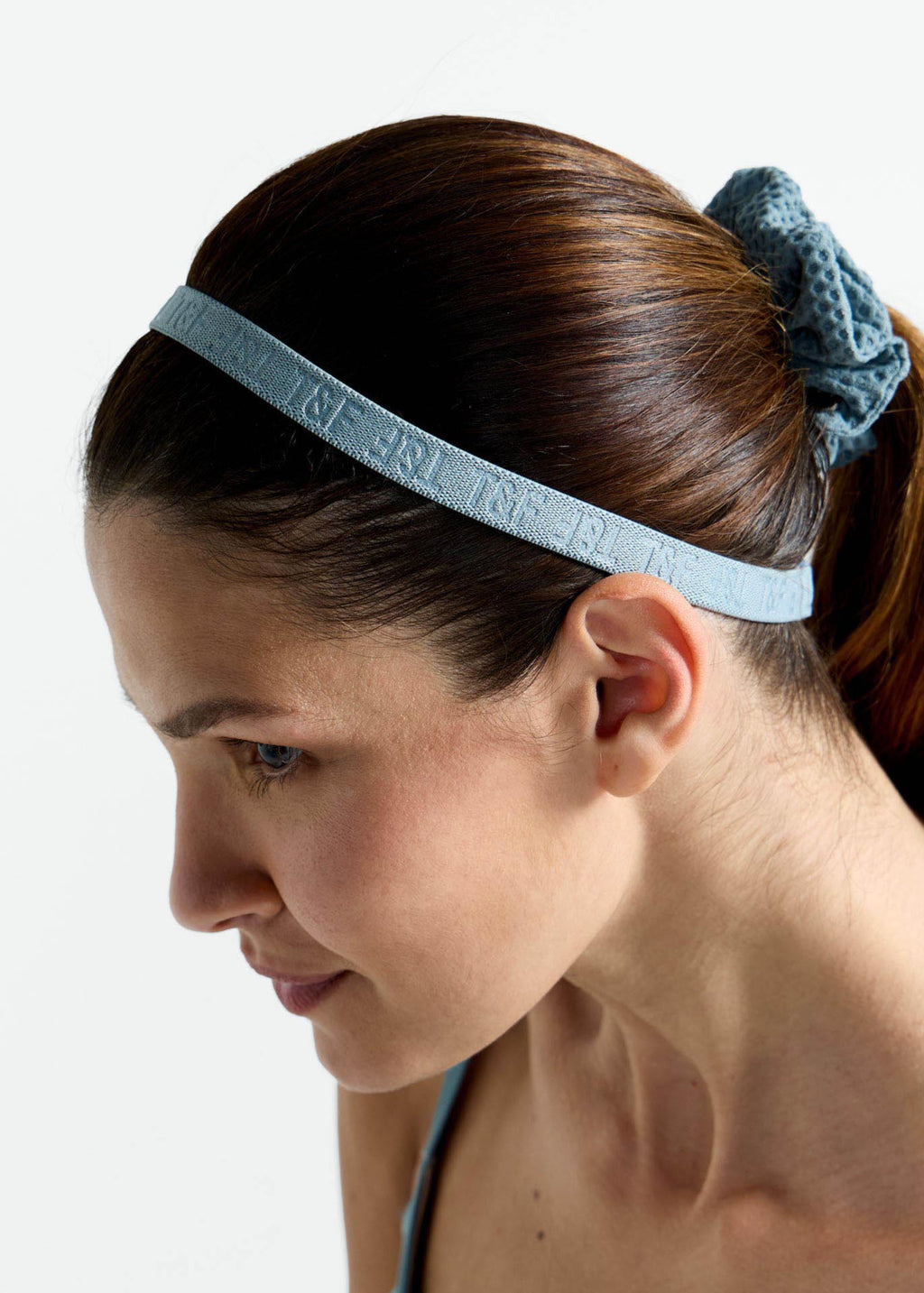 Ajuste de la cinta para el cabello