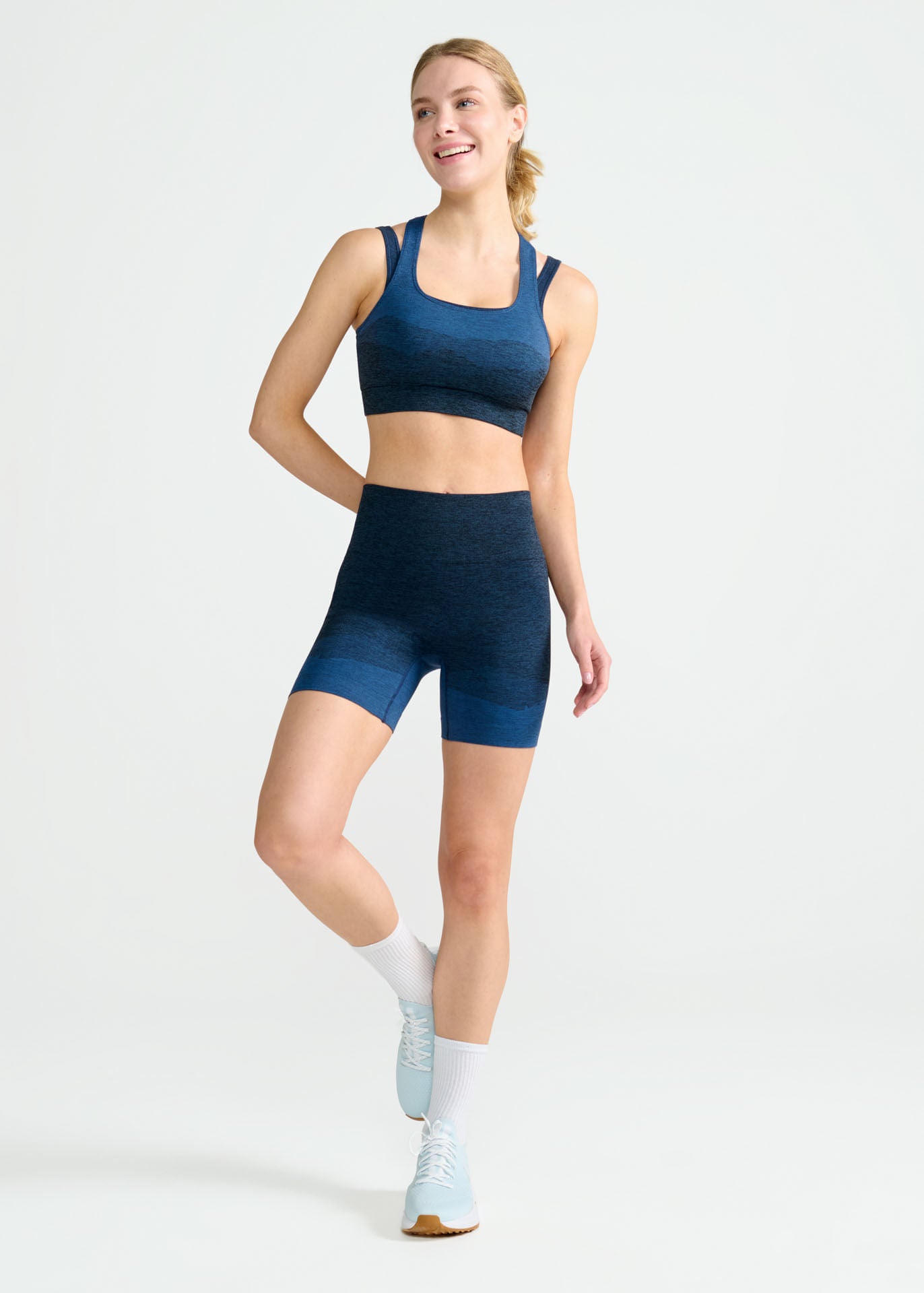 Short Slim Skin Mountains pour femme