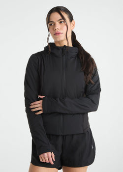 Schlanke Damenjacke