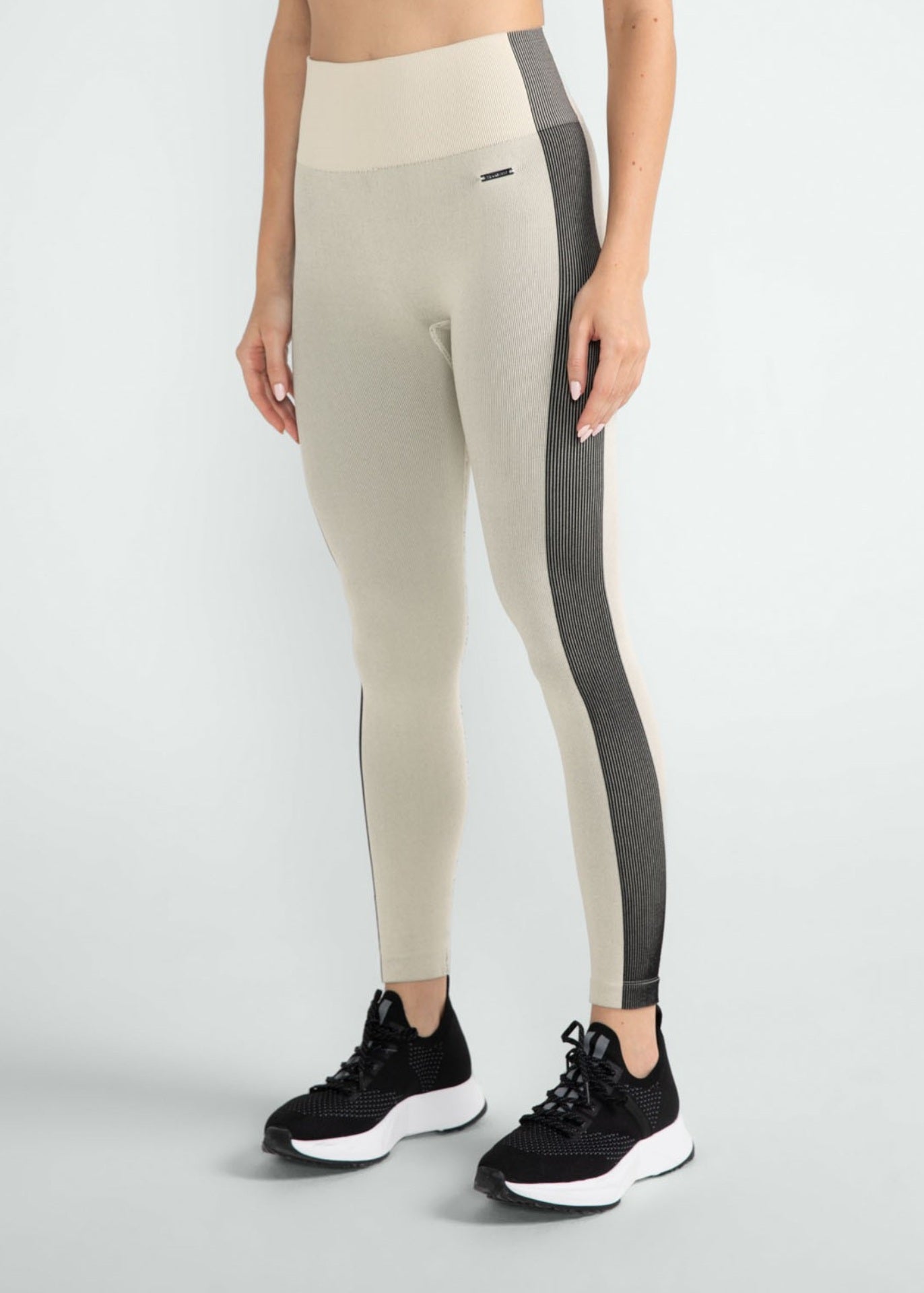 Pantalon legging à rayures cutanées pour femmes