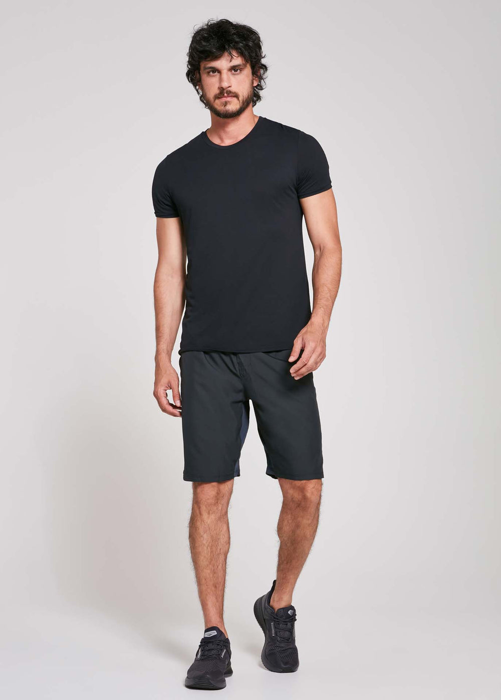 Zweifarbige Basic-Shorts für Herren
