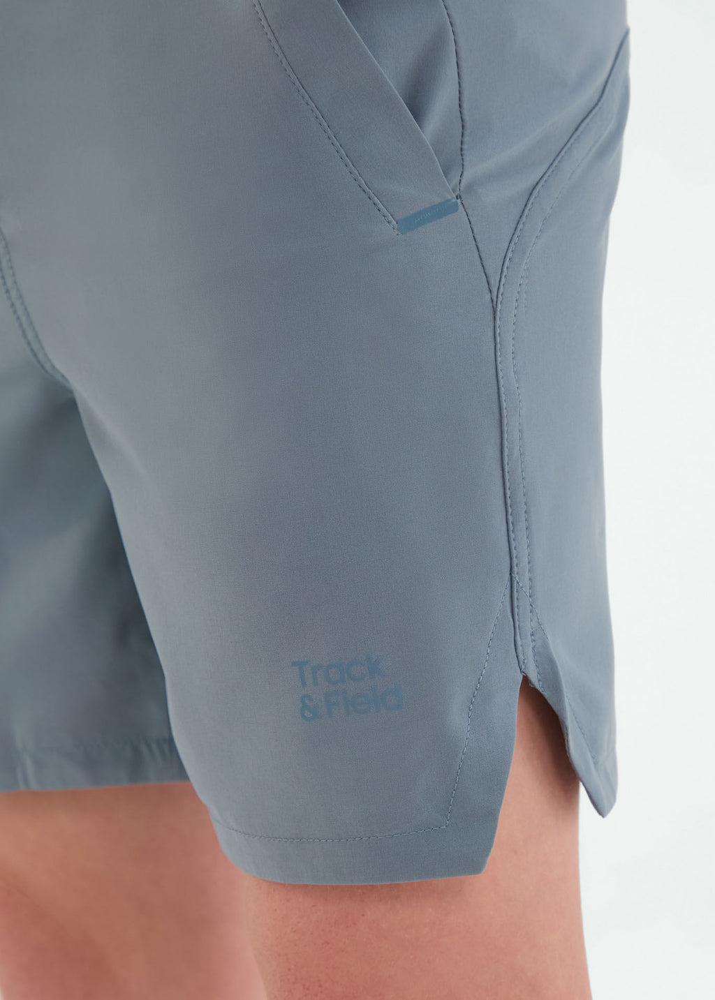 Kindershorts für Jungen mit langem Ausschnitt