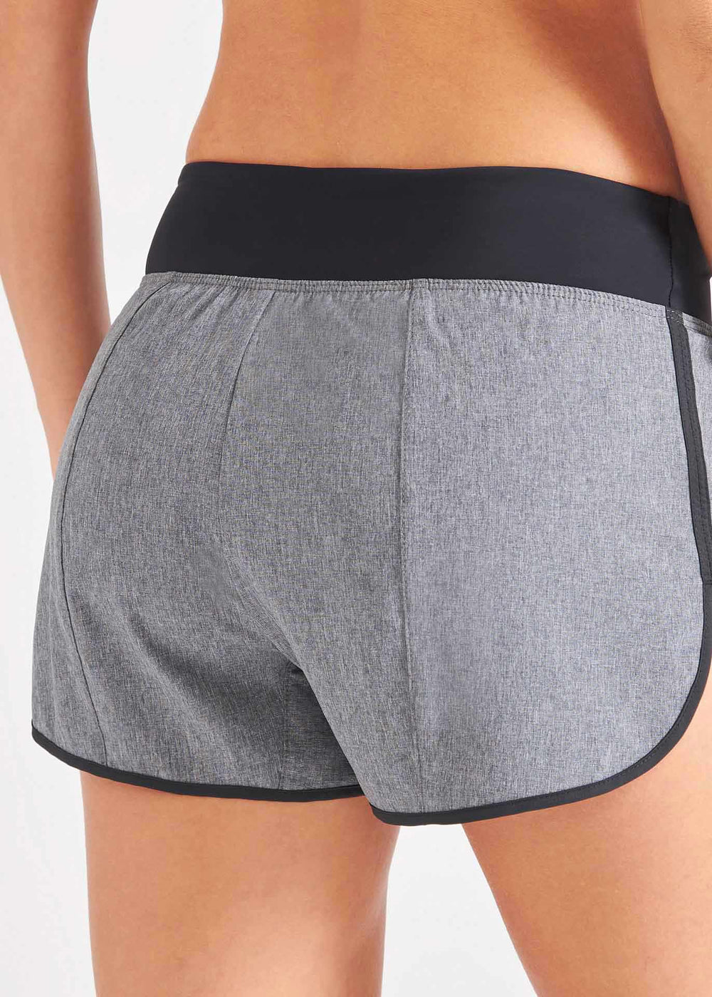 Zweifarbige Run-Shorts für Damen
